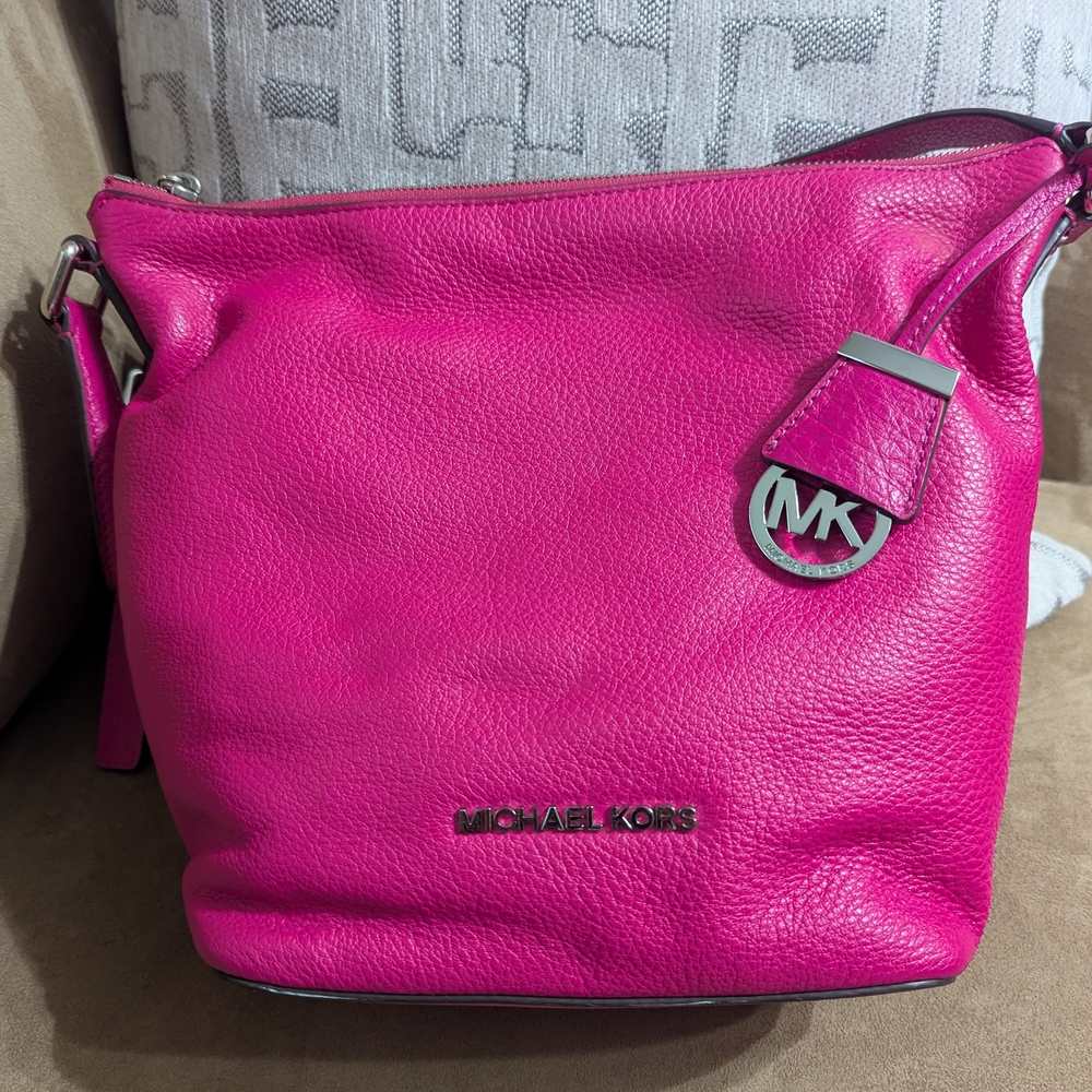 Michael Kors Fuchsia Crossbody Bag - Picture 3 of 6